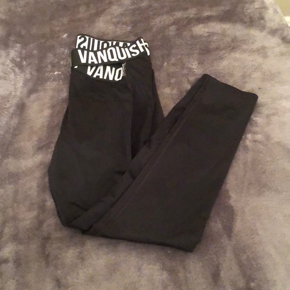 Vanquish crossover leggings
